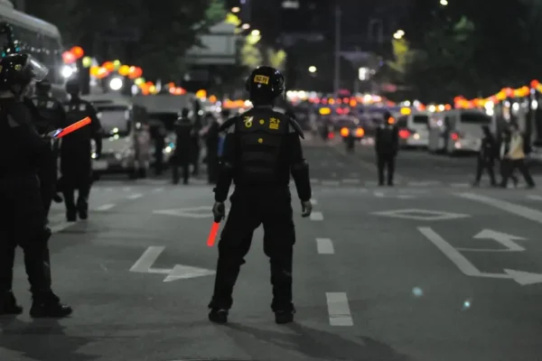 Suwalscy policjanci zatrzymali dwóch kierowców z sądowymi zakazami