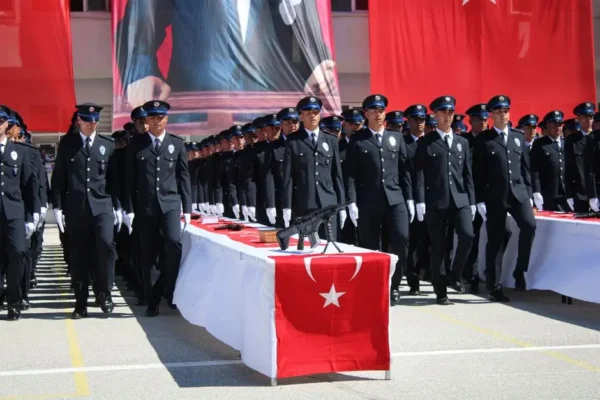 Promocja oficerska w Akademii Policji w Szczytnie – 463 nowych oficerów